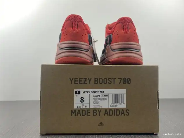 Yeezy Red Boost 700 HQ6979 Hi-Res Adidas 0527